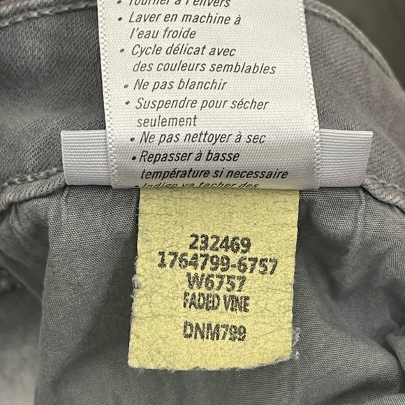 Paige Verdugo Ankle Skinny Jeans Distressed Size 34” Waist - Picture 4 of 5